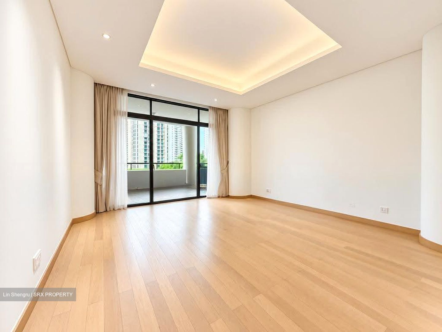 The Colonnade (D10), Condominium #623182761